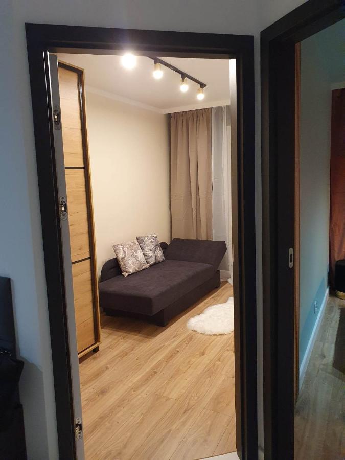 Apartament 3 Pokojowy Lub Pokoj W Mieszkaniu W Nowym Bloku Warsaw Luaran gambar
